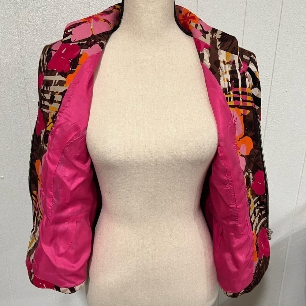 Andre Oliver floral 3/4 sleeves with zipper closure blazer - Picture 8 of 11